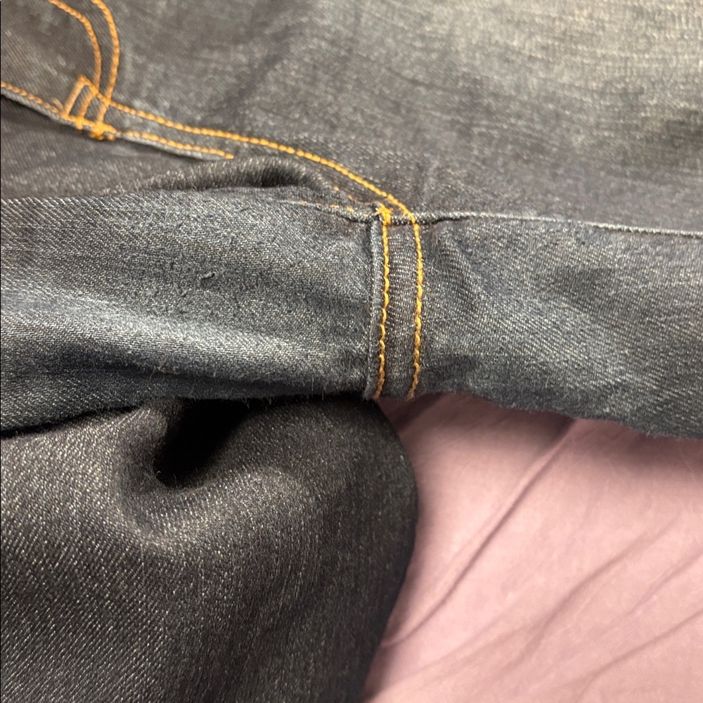 Torrid crop jeans in size 14 dark wash, lots of stretch. - Picture 8 of 12